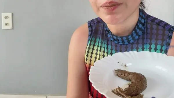 MabelScat – Comendo todo meu coco women scat videos