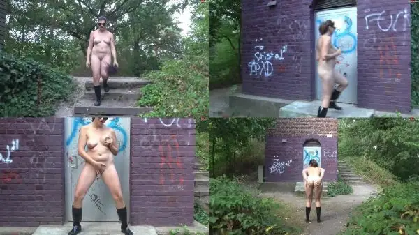 Luna-Light – Clotheless Pee Walk