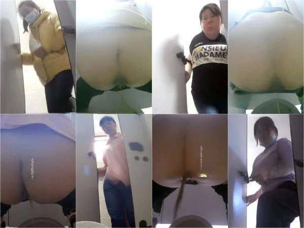 新たに流出したシリーズ❤️ 高校の女子トイレで、クラスメートが小便をしながら携帯電話を使用している様子を正面から捉えた、完全な盗撮写真のようです…