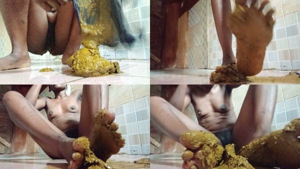 PrettyEbonies – scat body ebony