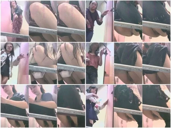 [トイレでの撮影] 美しい若い女性たちが登場する、ショッピングモールの女性用トイレのパノラマ映像。素敵なヒップやマンコが満載です。❤️ Hidd…
