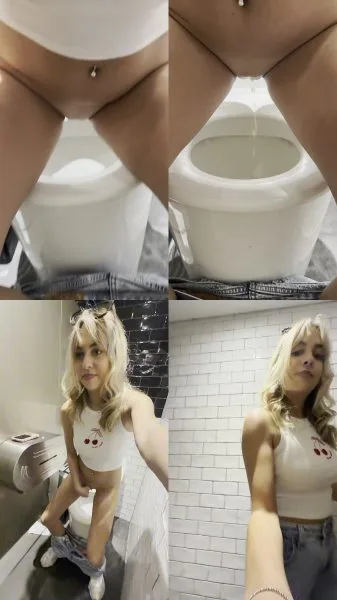 tiffstreatsxoxo – Peeing at the mall in sydney australia