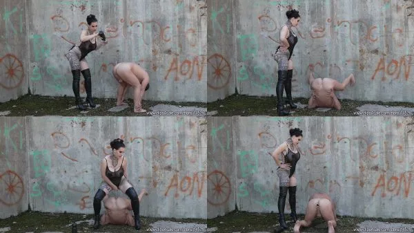 Miss Alessa Milano – Golden Shower For Your Ass